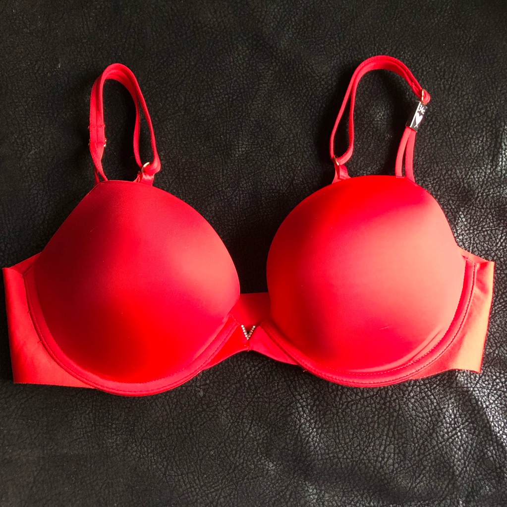 Red Seamless
